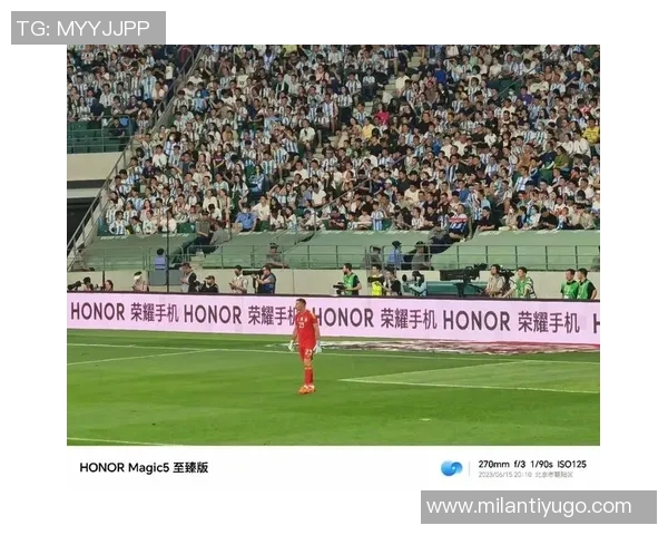 梅西社交媒体被土耳其球迷热情围攻呼吁加盟加拉塔萨雷