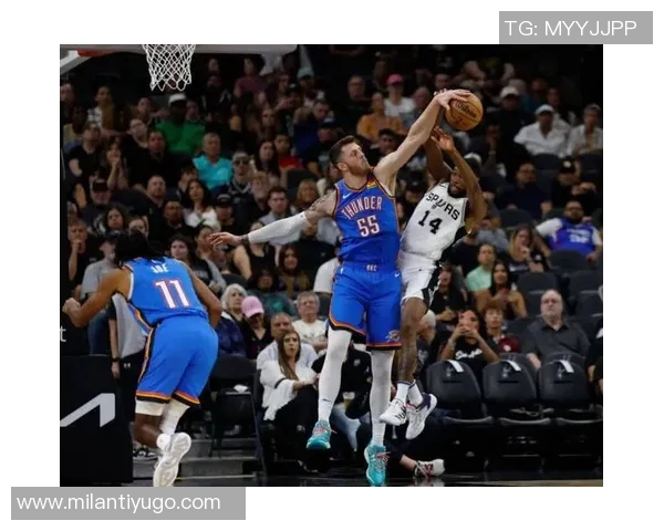 瓦塞尔表现出色8投4中贡献10分3篮板4助攻正负值高达25全场最佳